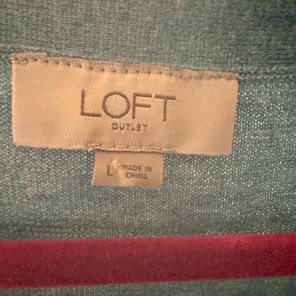 LOFT vneck sweater - Picture 3 of 3